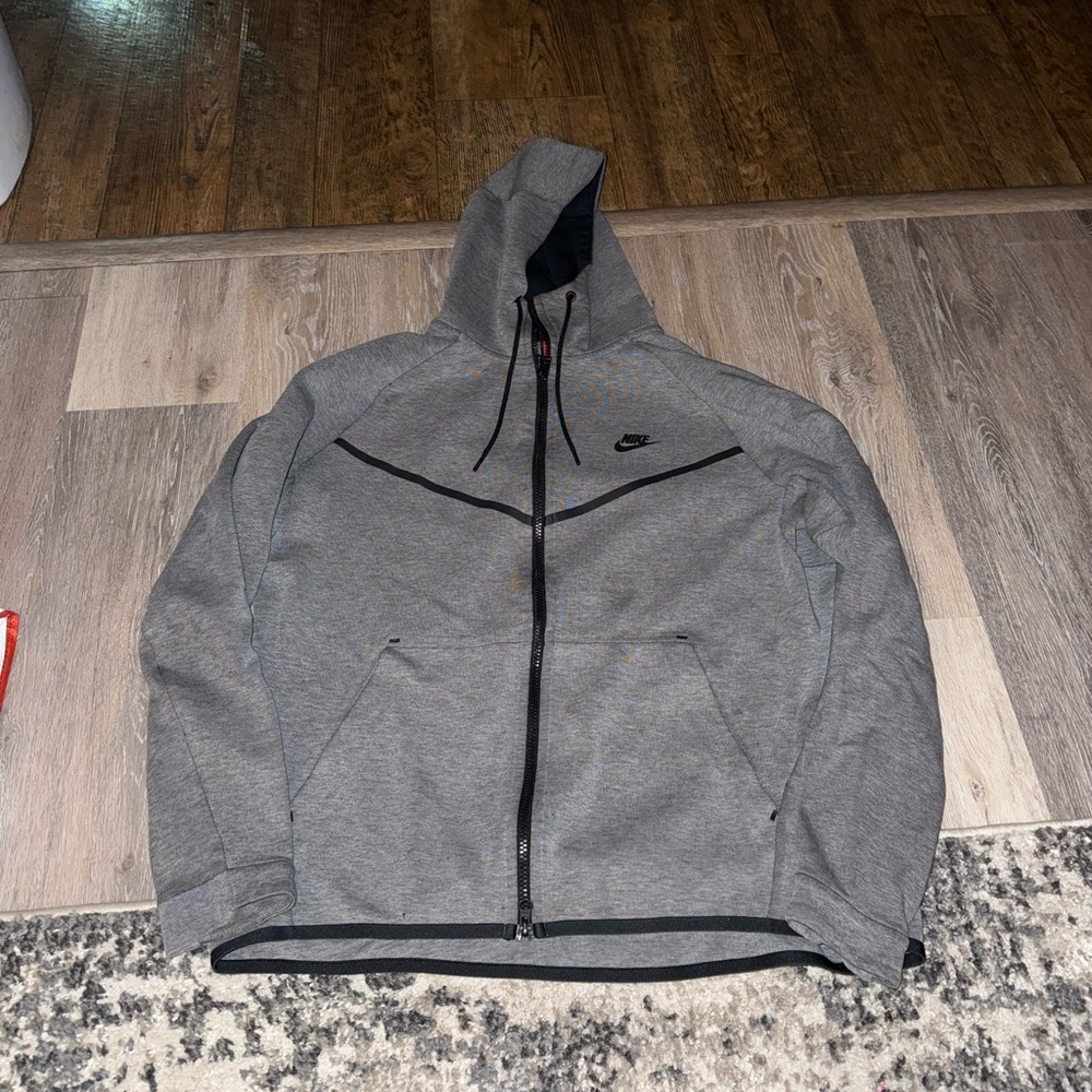 Gray Nike Hoodie with Black Accents